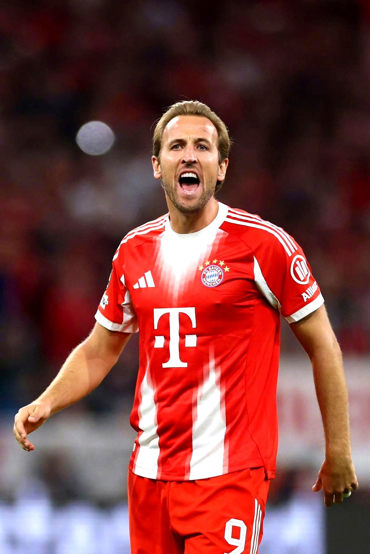 冲刺阶段拜仁慕尼黑调整名单以备CBA季后赛，回应争议环节打磨，媒体盛赞，阵容厚度经受考验的简单介绍