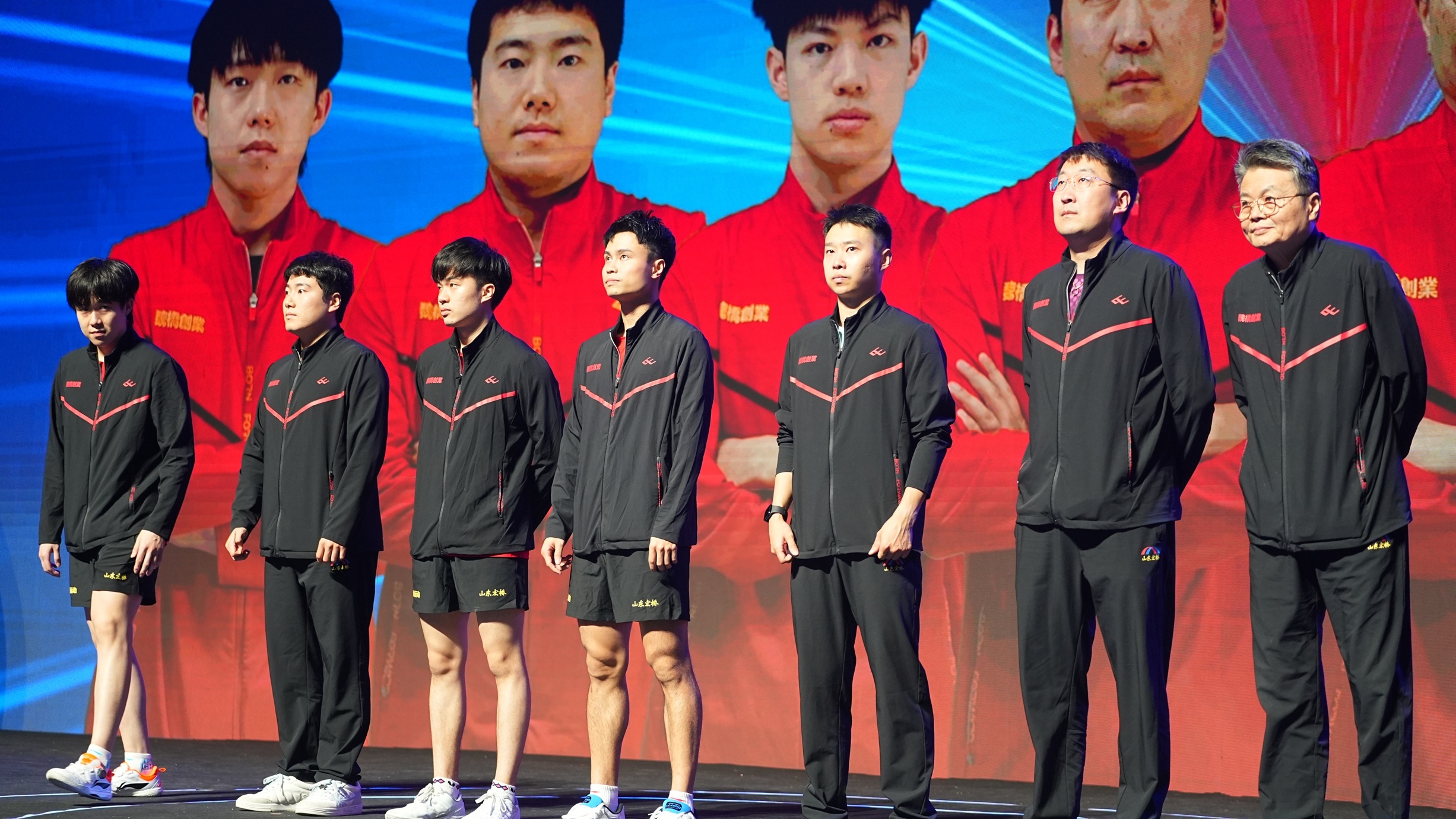 足总杯赛程吃紧，山东男篮关键时刻临场应变，悬念犹存，高层口径保持一致的简单介绍